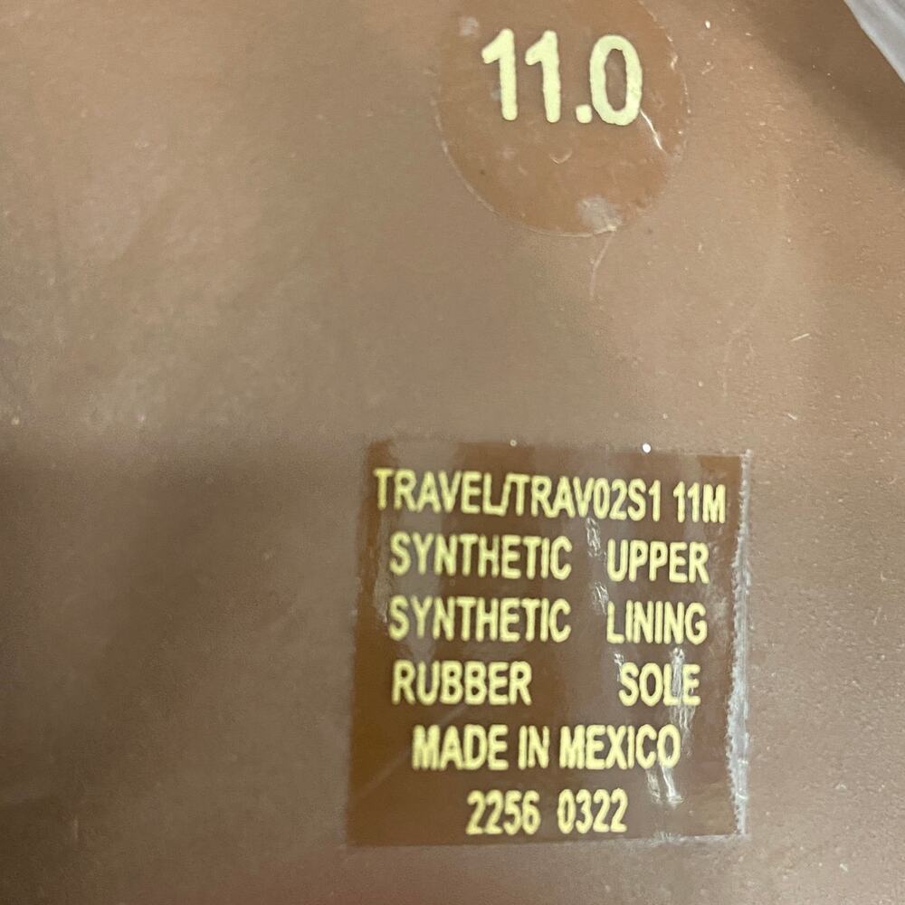 Steve Madden Travel Strappy Studded Flat Sandals in Clear Size 11 - Picture 6 of 6